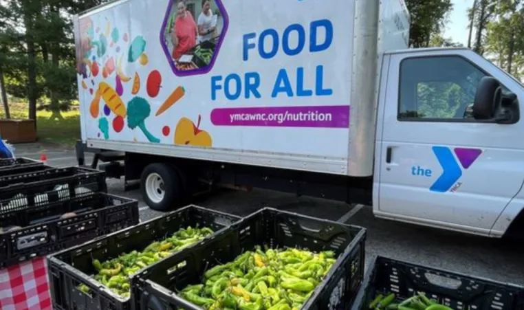 Mobile Food Market at Woodfin